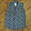Size 6 H&T Navy Chiffon Floral Sleeveless Shirt EUC