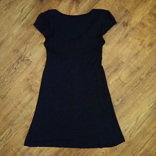 Size 10/12 Free Fusion Black Dress EUC - Image 2