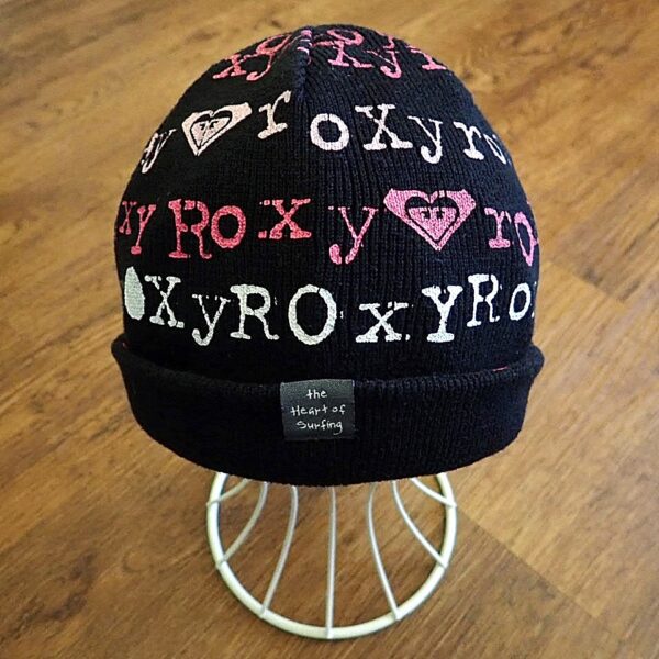 Size 7/10 Roxy Black & Pink Beanie EUC