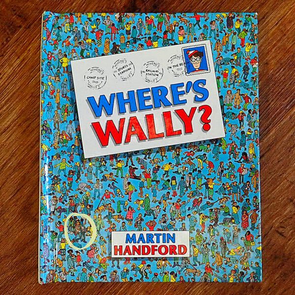 Where's Wally? (Martin Handford) Hardback Mini Activity Book EUC