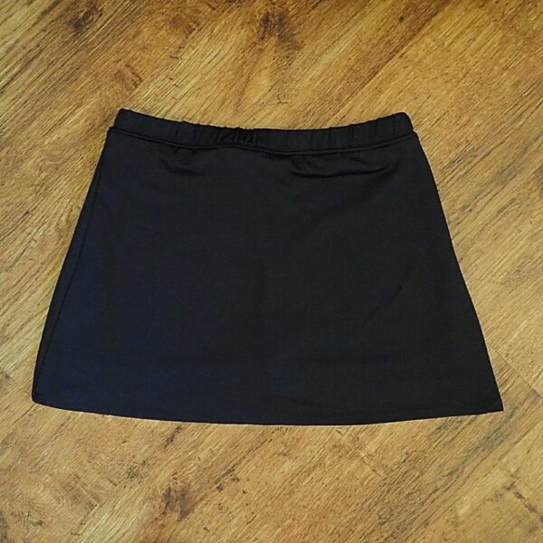 Size 12 Active & Co Black Sports Skirt EUC - Image 2