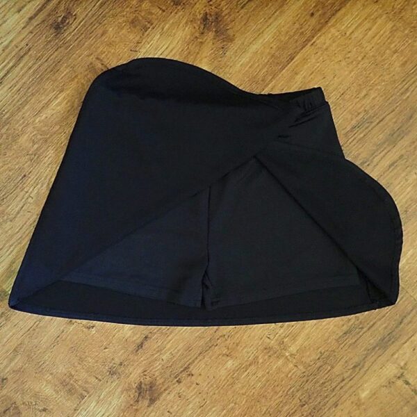 Size 12 Active & Co Black Sports Skirt EUC - Image 3