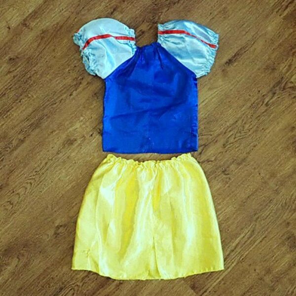 Size 4/6 Disney Snow White Costume EUC - Image 2