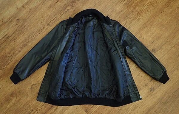 Size 11/12 Vera Pelle Black Leather Lumbar Jacket NOS - Image 2