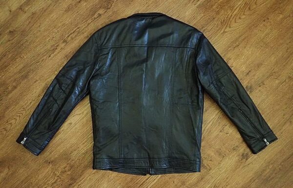 Size 12/14 Vera Pelle Cropped Black Leather Jacket NOS - Image 2