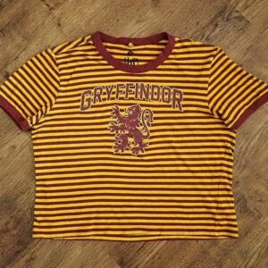 Size 10 Harry Potter Gryffindor Cropped Top EUC