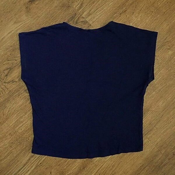 Size 10 Harry Potter Hogwarts Cropped Top EUC - Image 2