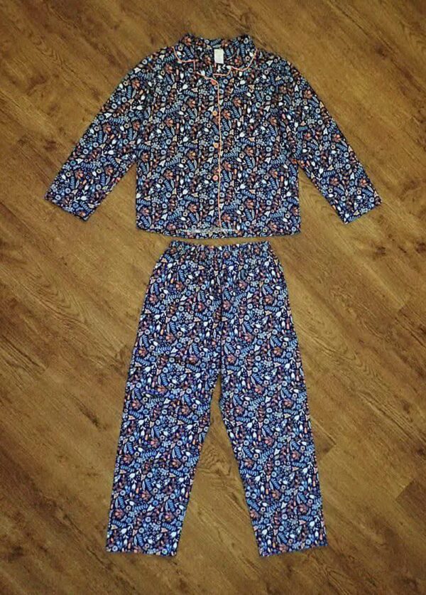 Size 12 Target Long Sleeve Flannelette Pyjamas EUC - Image 2