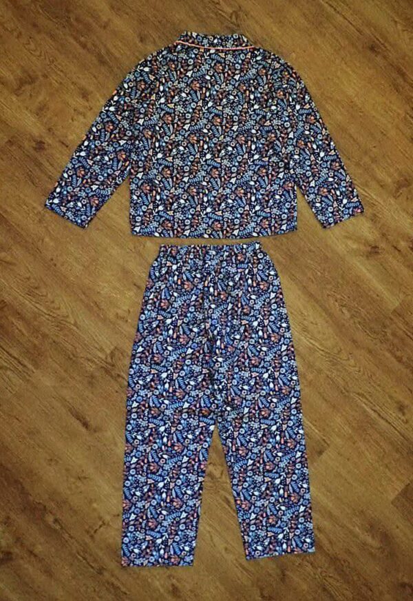 Size 12 Target Long Sleeve Flannelette Pyjamas EUC - Image 3
