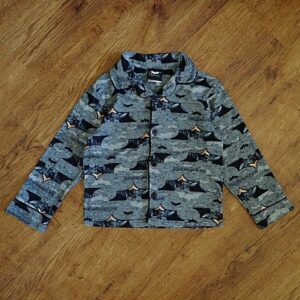 Size 6 The Dark Knight Grey Sleep Jacket EUC