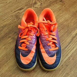 EU32 / UK013.5 / 20cm Nike Junior Hypervenom Futsal Shoes EUC