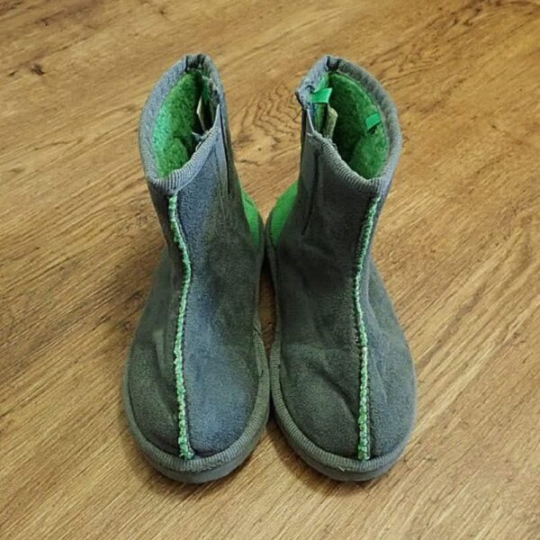 EU33 / UK1 / 20.5cm Ben10 Grey Slipper Boots EUC