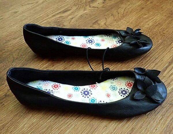 EU36 / UK3 / 22cm Target Black Formal Ballet Flats NWOT - Image 2