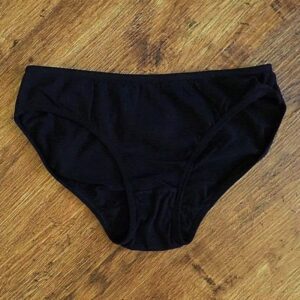 Size 10/12 Target Plain Black Briefs NWOT