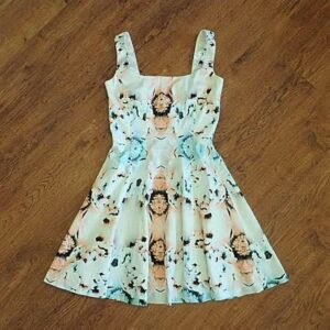 Size 10 (Ladies 6) Bardot Party Dress EUC