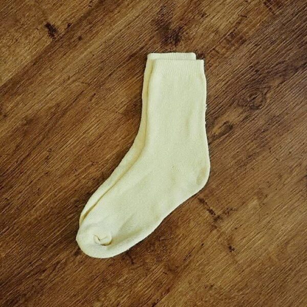 Size 013/3 (7/9yrs) Thick & Soft Yellow Socks EUC