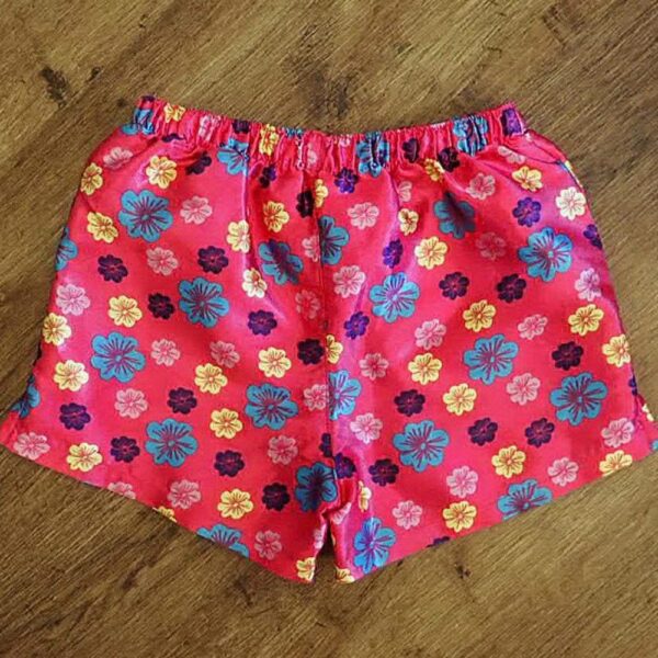 Size 3 Dora the Explorer Satin Boxer Shorts EUC - Image 2