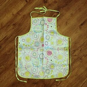 Size 4/8 Penny Scallan Water Resistant Apron EUC