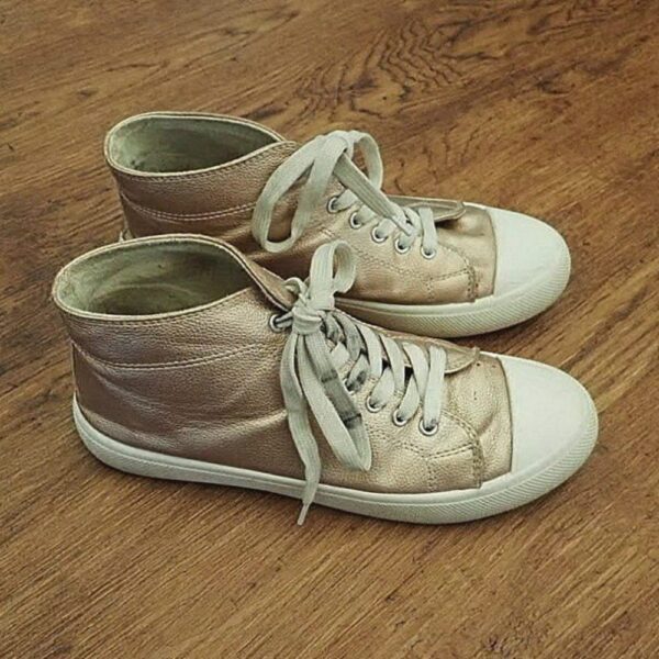 EU37.5 / UK5 / 24cm Clothing & Co High Top Sneakers EUC - Image 2