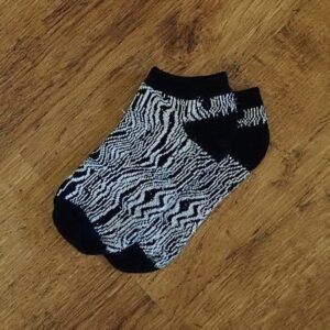 Size 09/012 (4/6yrs) Black & White Lurex Ankle Socks NOS