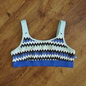 Size 10/12 Unbranded Blue & White Pullover Crop EUC