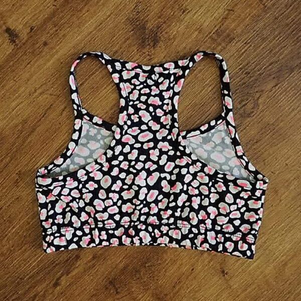 Size 8 Elite Action Sports Black & Pink Patterned Crop EUC - Image 2