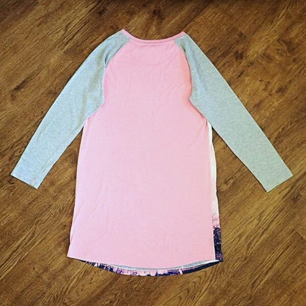 Size 16 Target 'Eiffel Tower' Nightie GUC - Image 2