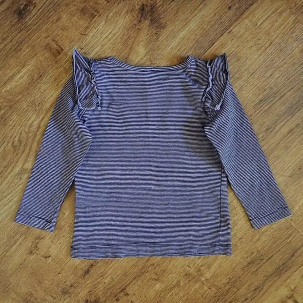 Size 1 Target Long Sleeve Top EUC - Image 2