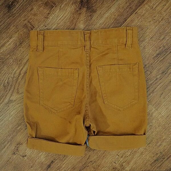 Size 2 Benetton Burmuda Shorts NWOT - Image 2