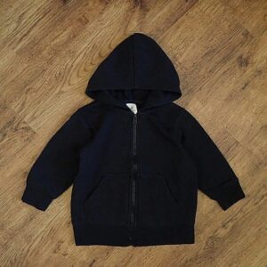 Size 2 H&T Black Hoodie EUC