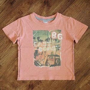 Size 2 Target 'East Coast' Tee EUC