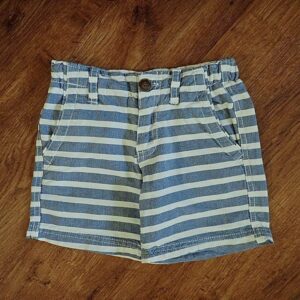 Size 3 Cotton On Kids Adjustable Chino Shorts EUC