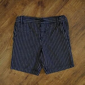 Size 3 H&T Adjustable Chino Shorts EUC