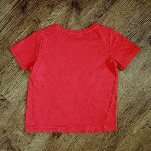 Size 3 H&T 'Way Too Cool' Red Tee EUC - Image 2