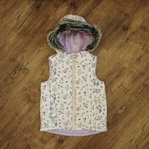 Size 4 Target Quilted Floral Puffer Vest EUC
