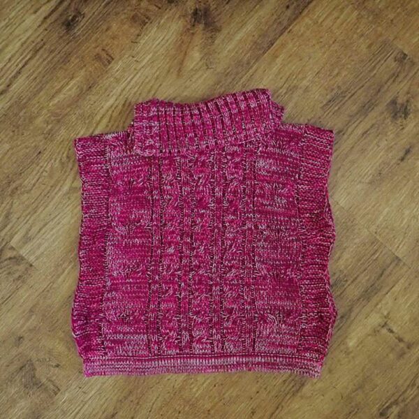 Size 3 Target Cable-Knitted Plum Coloured Vest EUC - Image 2
