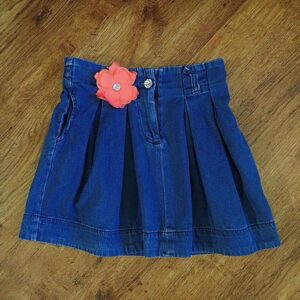 Size 3 Target Heavyweight Pleated Chambray Skirt EUC