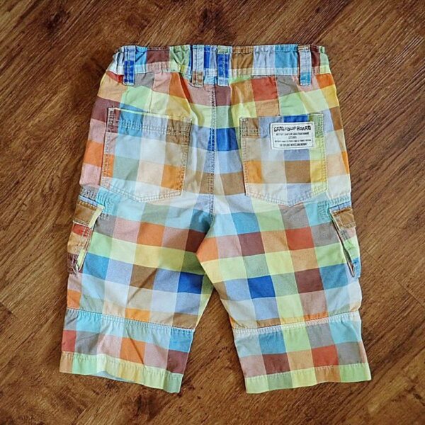 Size 4 H&M Multi-Coloured Checked Cargo/Board Shorts EUC - Image 2