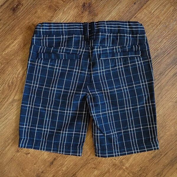 Size 4 Tilt Surf Navy & White Plaid Casual Shorts NWT - Image 2