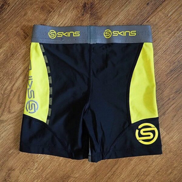 Size 5 Skins Black & Yellow Compression Shorts EUC - Image 2
