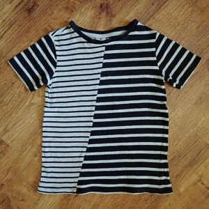 Size 5 H&T Block-Striped Black & Grey Tee EUC