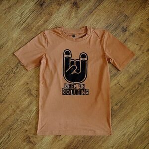 Size 14 Cotton On Free 'Keep on Rolling' Tee EUC